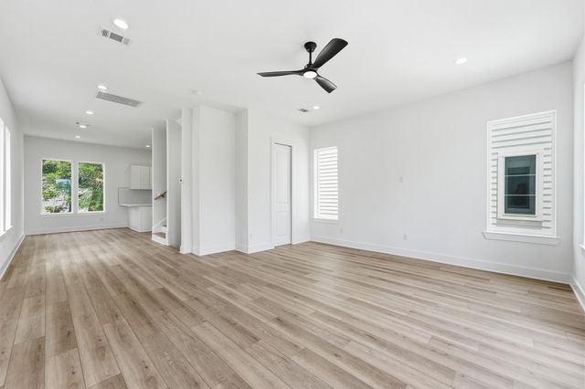944 Homer Street, Houston, TX 77091