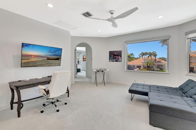 6766 Royal Orchid Circle, Delray Beach, FL 33446