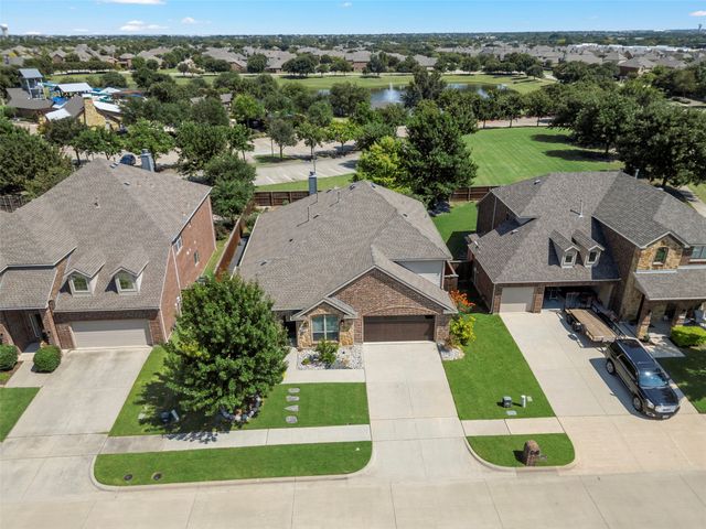 1121 Seclusion Cove Drive, Mckinney, TX 75072