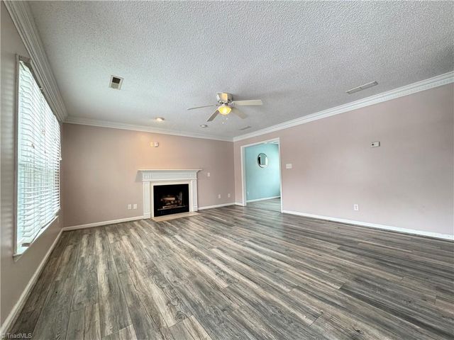 1608 Springfield Way Drive, Clemmons, NC 27012