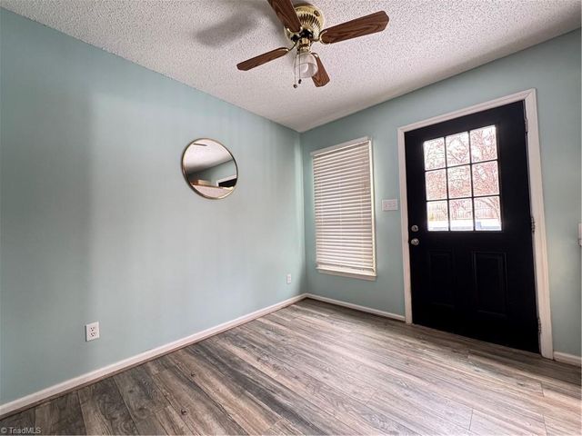 1608 Springfield Way Drive, Clemmons, NC 27012