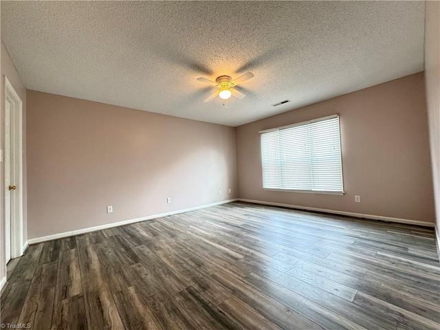 1608 Springfield Way Drive, Clemmons, NC 27012