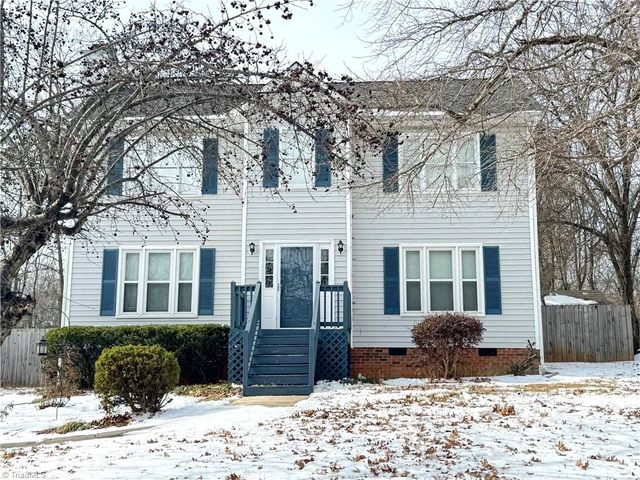 1608 Springfield Way Drive, Clemmons, NC 27012