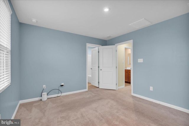 317 COMFORT RD, Williamstown, NJ 08094