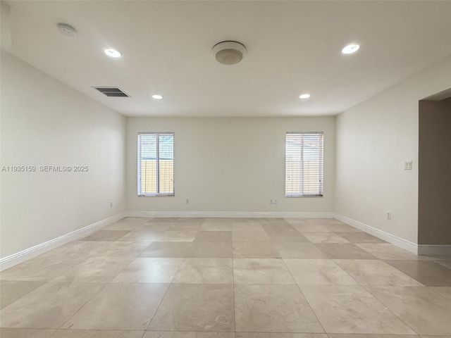 12250 SW 2nd St, Miami, FL 33184