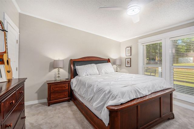 46270 Leedy Point Road, Bloomingdale, MI 49026