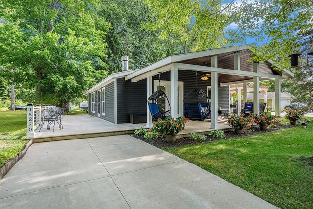 46270 Leedy Point Road, Bloomingdale, MI 49026