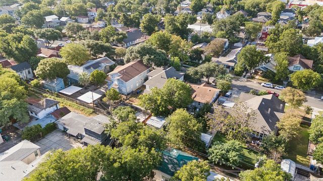 1025 W Craig Pl Apt 1, San Antonio, TX 78201