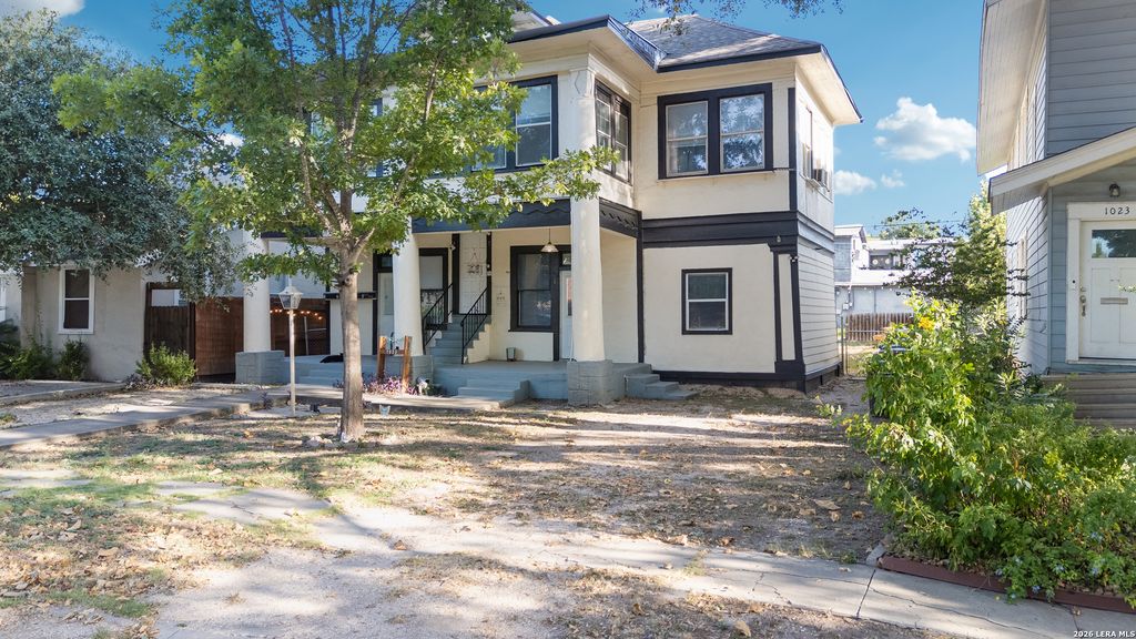 1025 W Craig Pl Apt 1, San Antonio, TX 78201