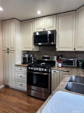 1166 N Barston, Covina, CA 91724