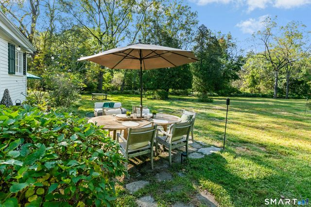 561 Middlesex Road, Darien, CT 06820