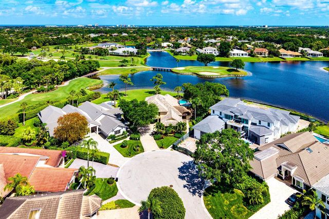3566 Loire Lane, Palm Beach Gardens, FL 33410