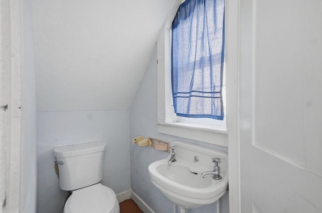605 Main Street, Woburn, MA 01801