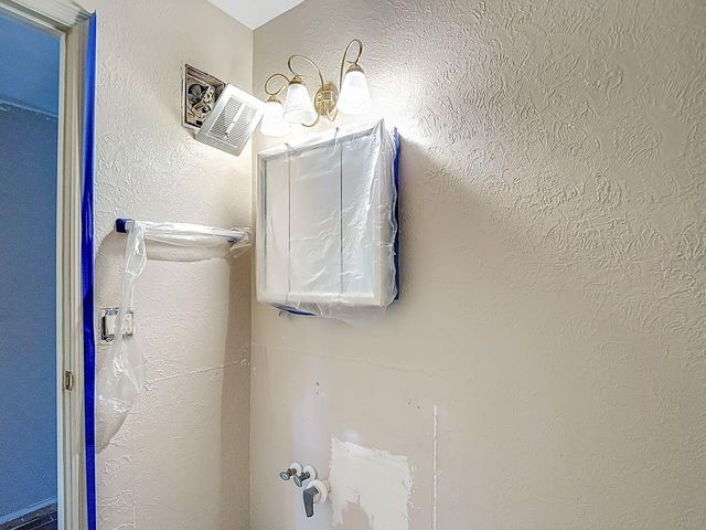 4325 AEGEAN DRIVE 204B, Tampa, FL 33611