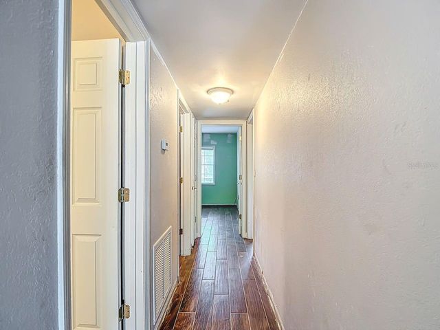 4325 AEGEAN DRIVE 204B, Tampa, FL 33611