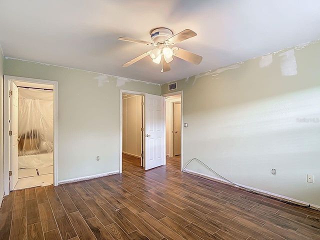 4325 AEGEAN DRIVE 204B, Tampa, FL 33611