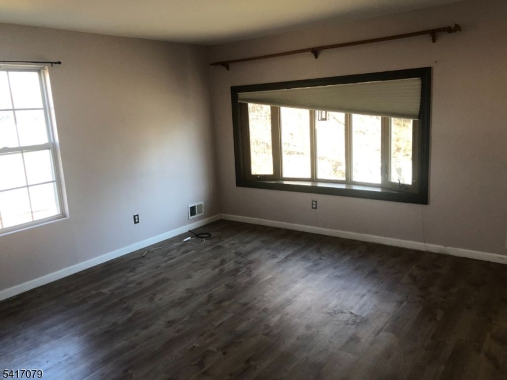 202 North St, Manville Boro, NJ 08835 — photo 4