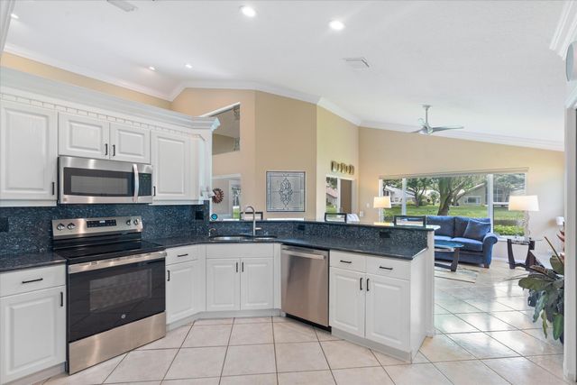 6929 Grenelefe Road, Boynton Beach, FL 33437