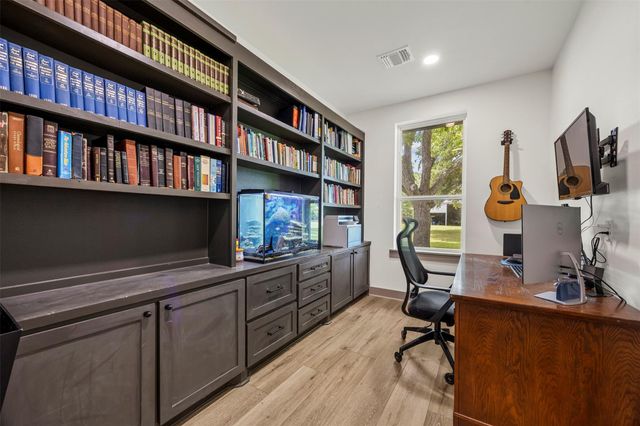 3320 Lottie Lane, Rosenberg, TX 77471