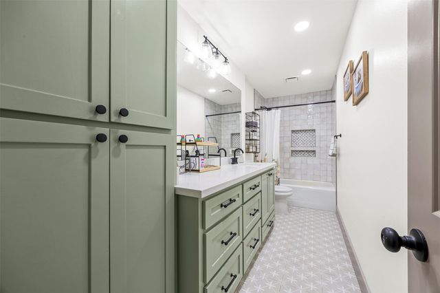 3320 Lottie Lane, Rosenberg, TX 77471