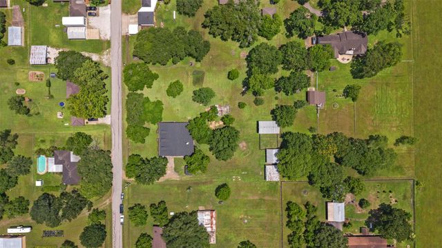 3320 Lottie Lane, Rosenberg, TX 77471