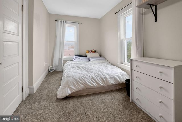62 E 2ND AVE, Parkesburg, PA 19365