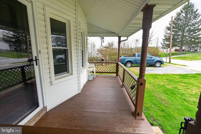 62 E 2ND AVE, Parkesburg, PA 19365