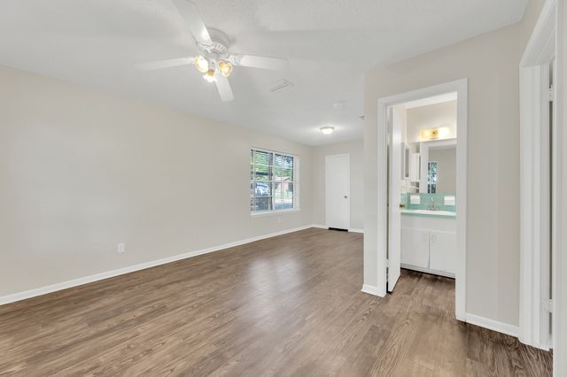 205 Collins Drive, Terrell, TX 75160