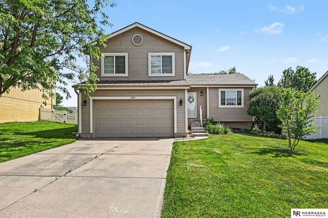 2509 Arlington Street, Bellevue, NE 68123