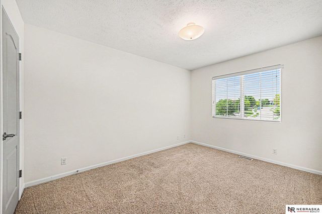 2509 Arlington Street, Bellevue, NE 68123