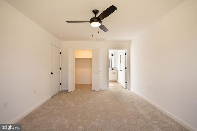 63 HASKELL DR, Martinsburg, WV 25404