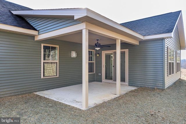 63 HASKELL DR, Martinsburg, WV 25404