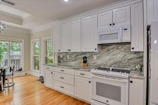 204 Chickadee Court, Mccormick, SC 29835