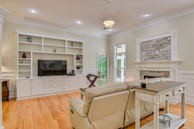 204 Chickadee Court, Mccormick, SC 29835