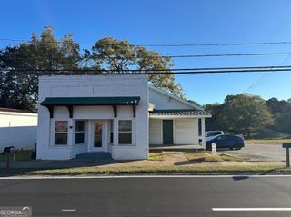 824/828 S Broad Street, Commerce, GA 30529