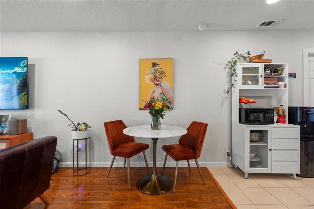 Image 9 of property listing at 1973 Bird Avenue, San Jose, CA 95125