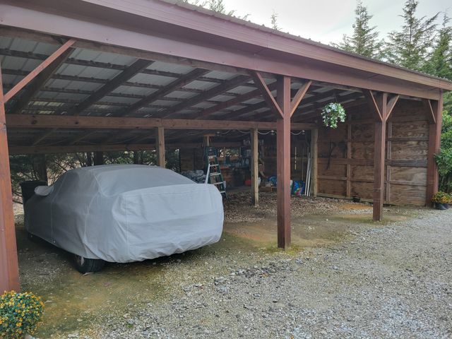 1085 Thunder Ridge Dr, South Pittsburg, TN 37380