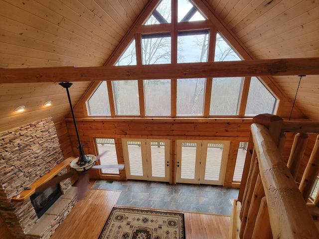 1085 Thunder Ridge Dr, South Pittsburg, TN 37380