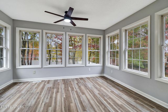 178 Ridgewood Drive, Crossville, TN 38555