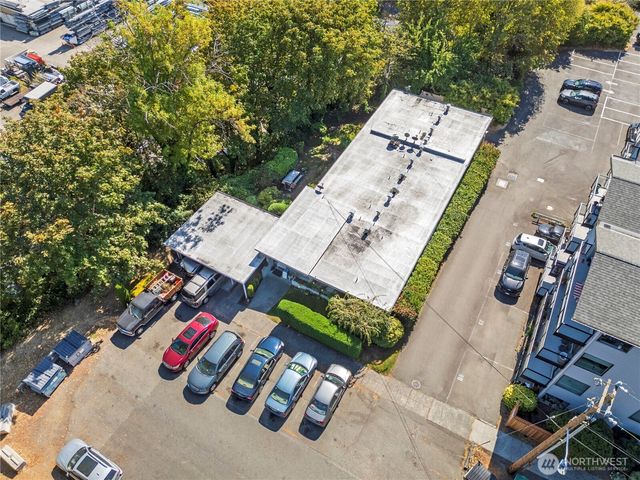 2109 W Raye Street, Seattle, WA 98199