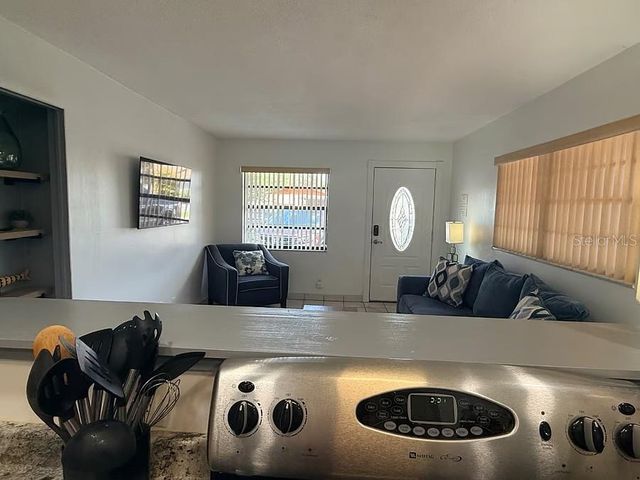 4828 EL CAPISTRANO DRIVE, Tampa, FL 33634