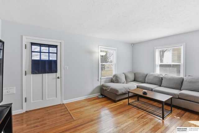 1331 Washington Street, Omaha, NE 68107