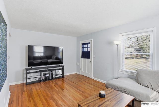 1331 Washington Street, Omaha, NE 68107