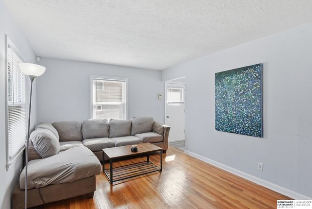 1331 Washington Street, Omaha, NE 68107