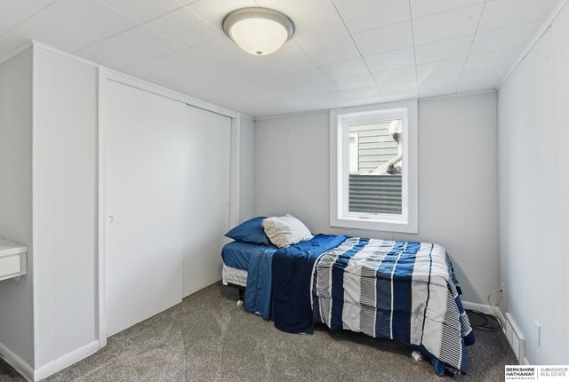 1331 Washington Street, Omaha, NE 68107