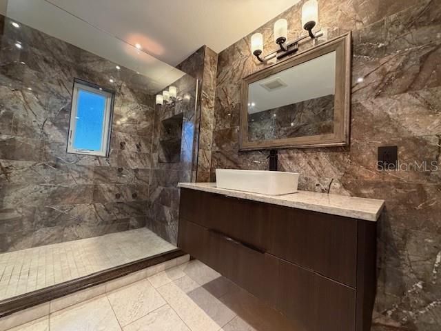 1914 CHAMBERLIN STREET, Orlando, FL 32806