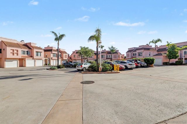 12090 Calle de Montana 247, El Cajon, CA 92019