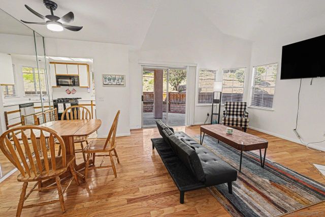 12090 Calle de Montana 247, El Cajon, CA 92019