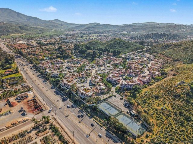 12090 Calle de Montana 247, El Cajon, CA 92019