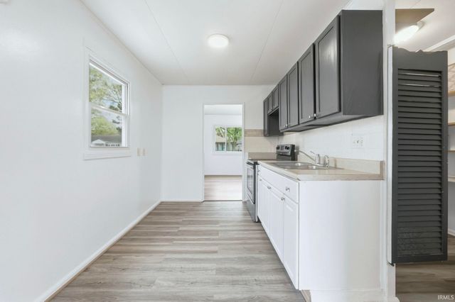 1612 Elmrow Drive, Fort Wayne, IN 46806